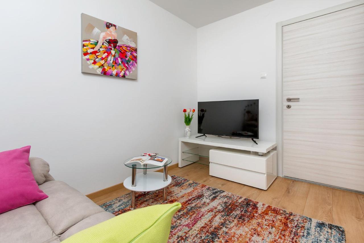 Apartment Vivid بولا المظهر الخارجي الصورة